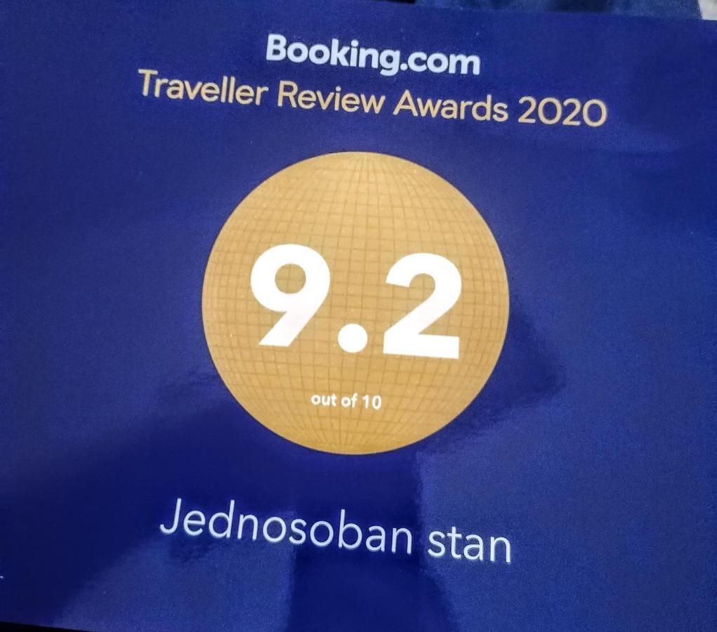 דירות פירוט Jednosoban Stan Centar מראה חיצוני תמונה